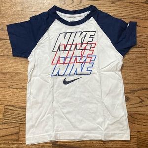 Nike Tshirt